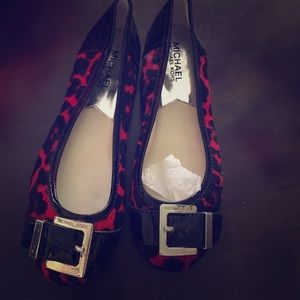 Micheal kors Flat shoes size 6